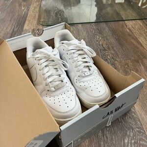 Nike White Air Force 1 low womens Sneakers
